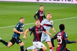 开云体育下载-关于哈德斯菲尔德逼平对手，保级形势稍见缓和！的信息