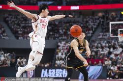 开云体育直播-天津男篮客场击败辽宁，取得关键胜利