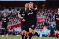 开云体育app下载地址-莱切斯特城客场大胜西汉姆联，豪取三分扩大领先优势的简单介绍