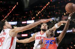 开云体育链接-雄鹿队主场大胜领跑西部排名！的简单介绍