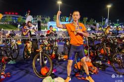 开云体育娱乐-铁人三项强者逆袭，夺得冠军荣誉