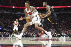 开云体育亚洲官网-火箭击败尼克斯继续领跑