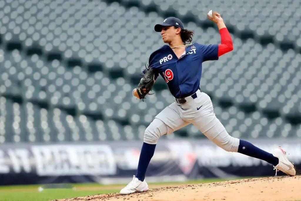 关于莱比锡新秀崭露头角，被认为未来之星的信息