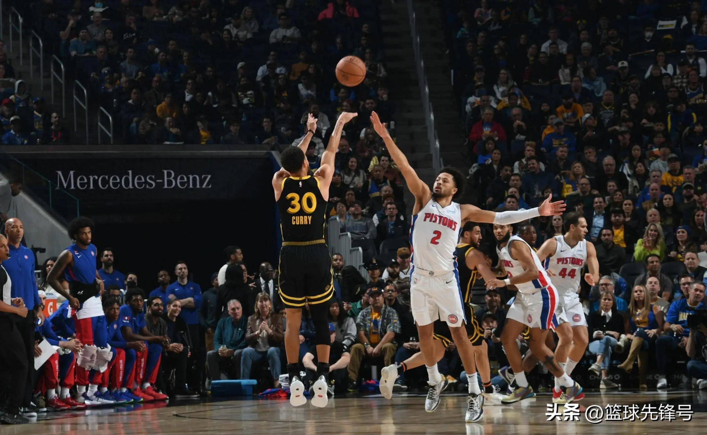 森林狼客场大胜灰熊,逆转比分 森林狼客场大胜灰熊,逆转比分