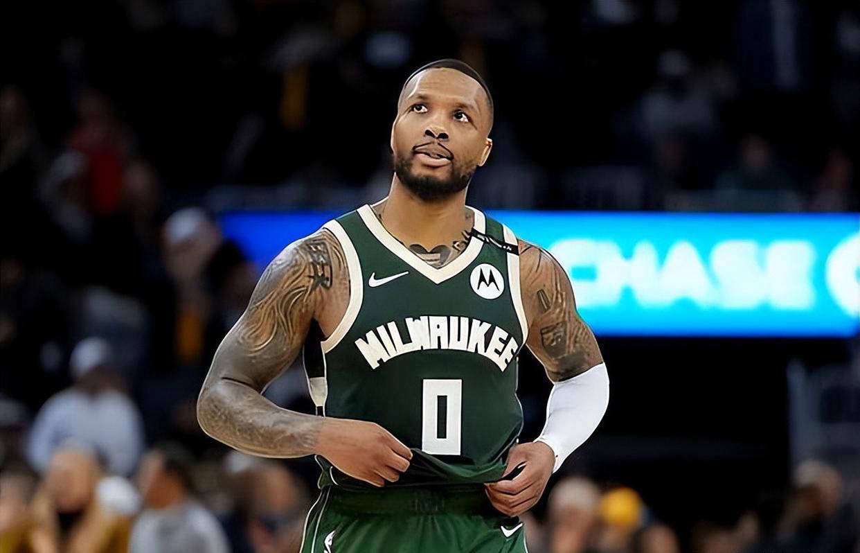 开拓者压倒黄蜂,利拉德持续火热的简单介绍 开拓者压倒黄蜂,利拉德持续火热的简单介绍