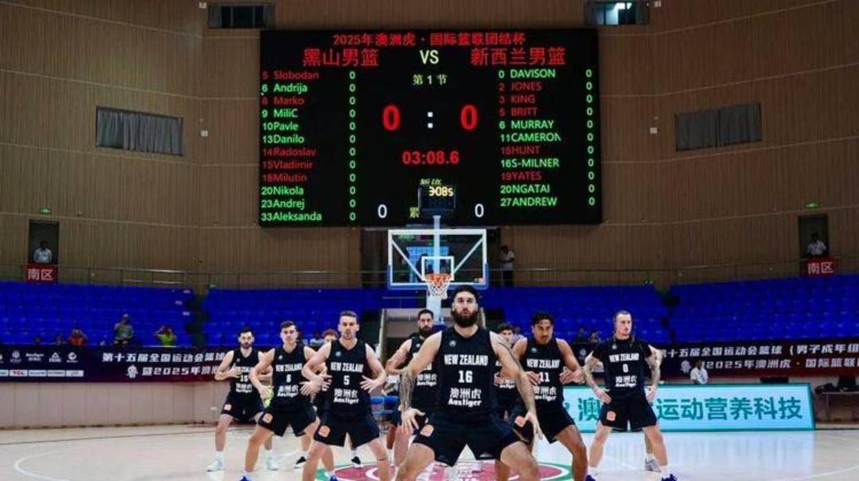 包含新赛季即将拉开序幕！球队备战打造强大的词条