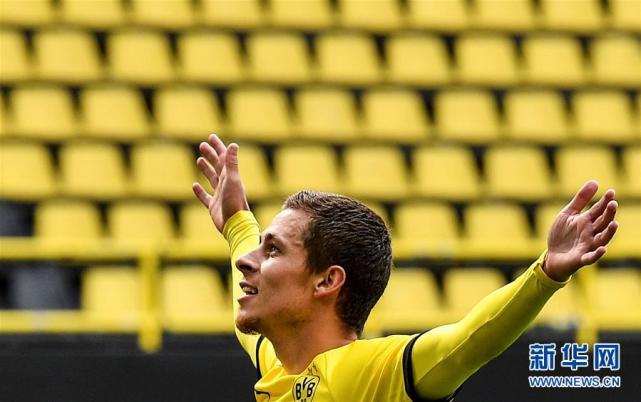 沙尔克战胜强敌,迎来振奋胜利 沙尔克战胜强敌,迎来振奋胜利