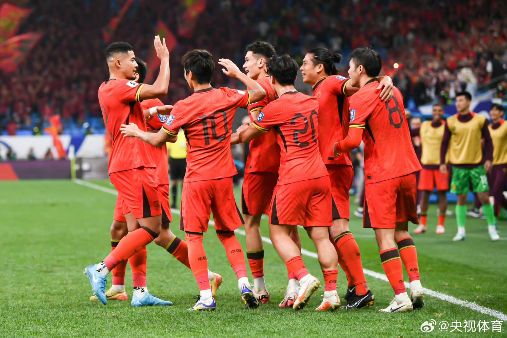 亚洲强队披荆斩棘,团结战胜 亚洲强队披荆斩棘,团结战胜