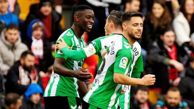 关于佛罗伦萨迎战桑普,实力对比或有微妙差距的信息 关于佛罗伦萨迎战桑普,实力对比或有微妙差距的信息