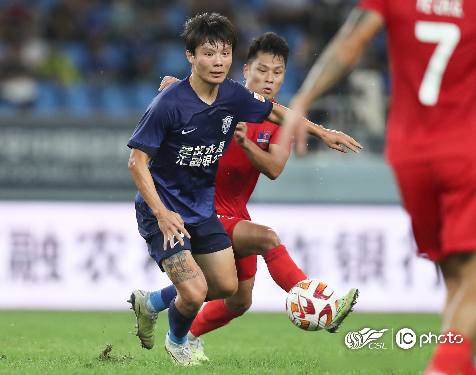 雄狮队在客场大胜，球队风采尽显的简单介绍