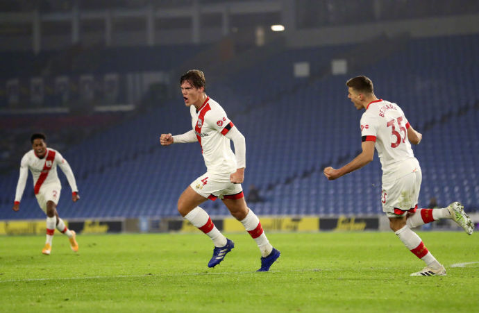 南安普敦客场惊险逆转，球队暂时回暖士气的简单介绍